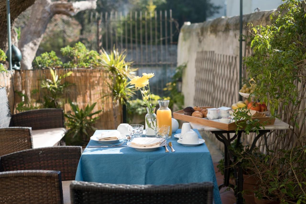 Palazzo Bernardini Suites Lecce Extérieur photo