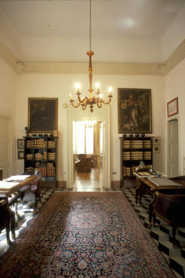 Palazzo Bernardini Suites Lecce Extérieur photo