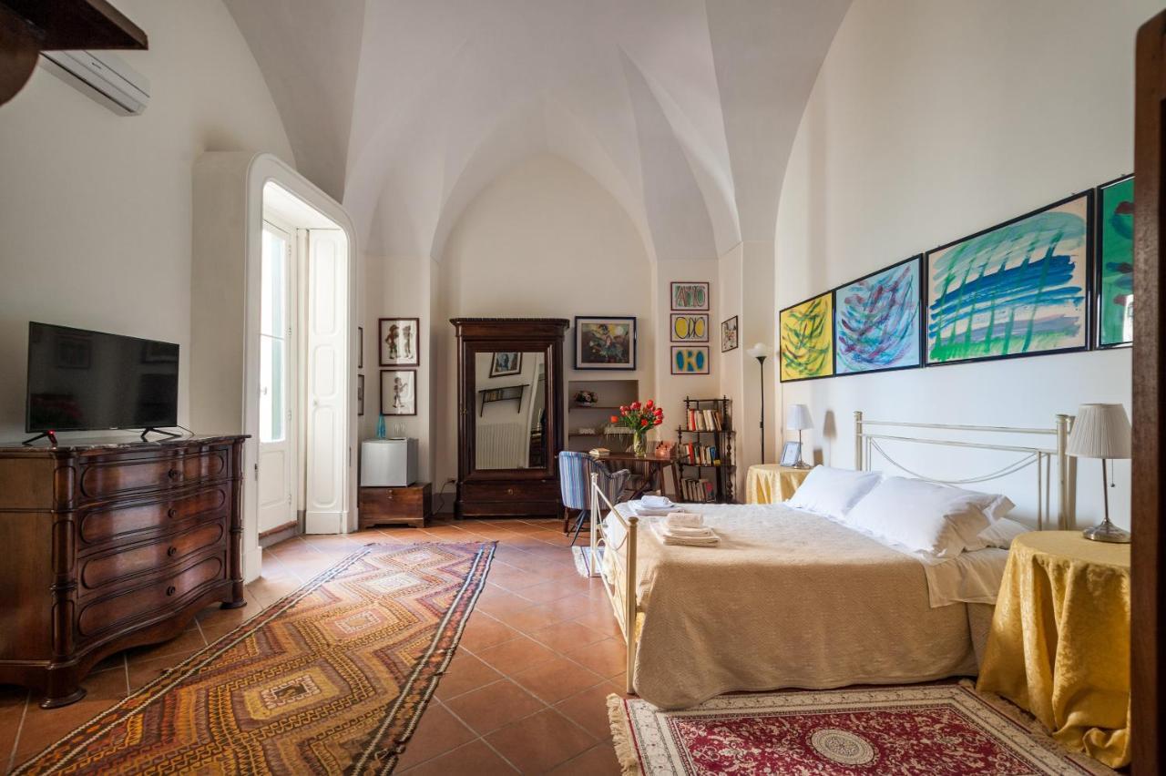 Palazzo Bernardini Suites Lecce Extérieur photo