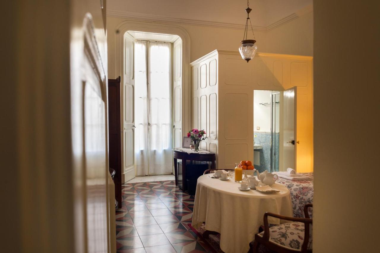 Palazzo Bernardini Suites Lecce Extérieur photo