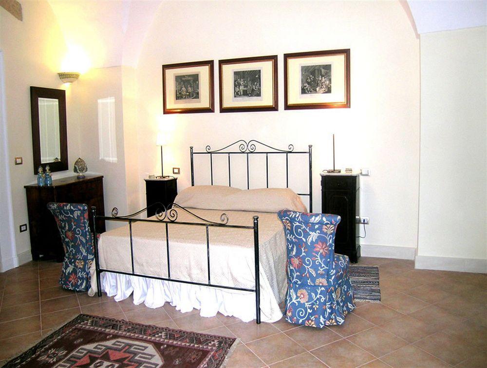 Palazzo Bernardini Suites Lecce Extérieur photo