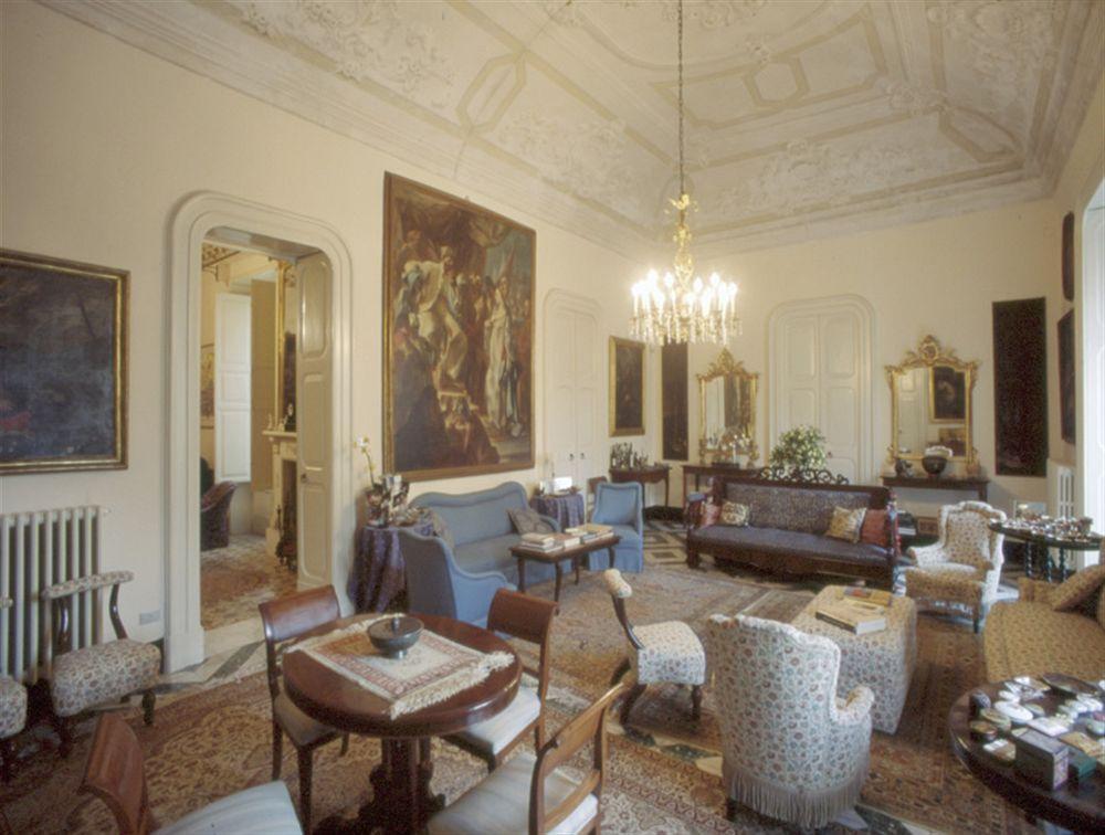 Palazzo Bernardini Suites Lecce Extérieur photo