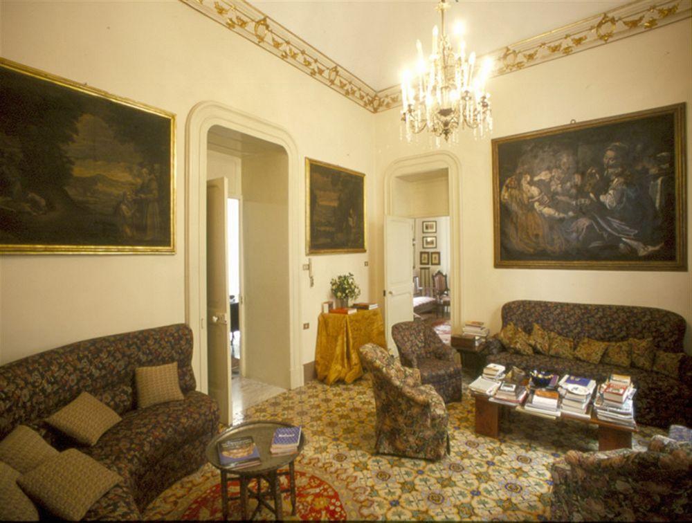 Palazzo Bernardini Suites Lecce Extérieur photo